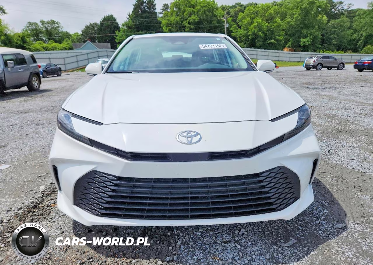 2025 Toyota Camry Le VIN:4T1DAACK1SU145623 - 5