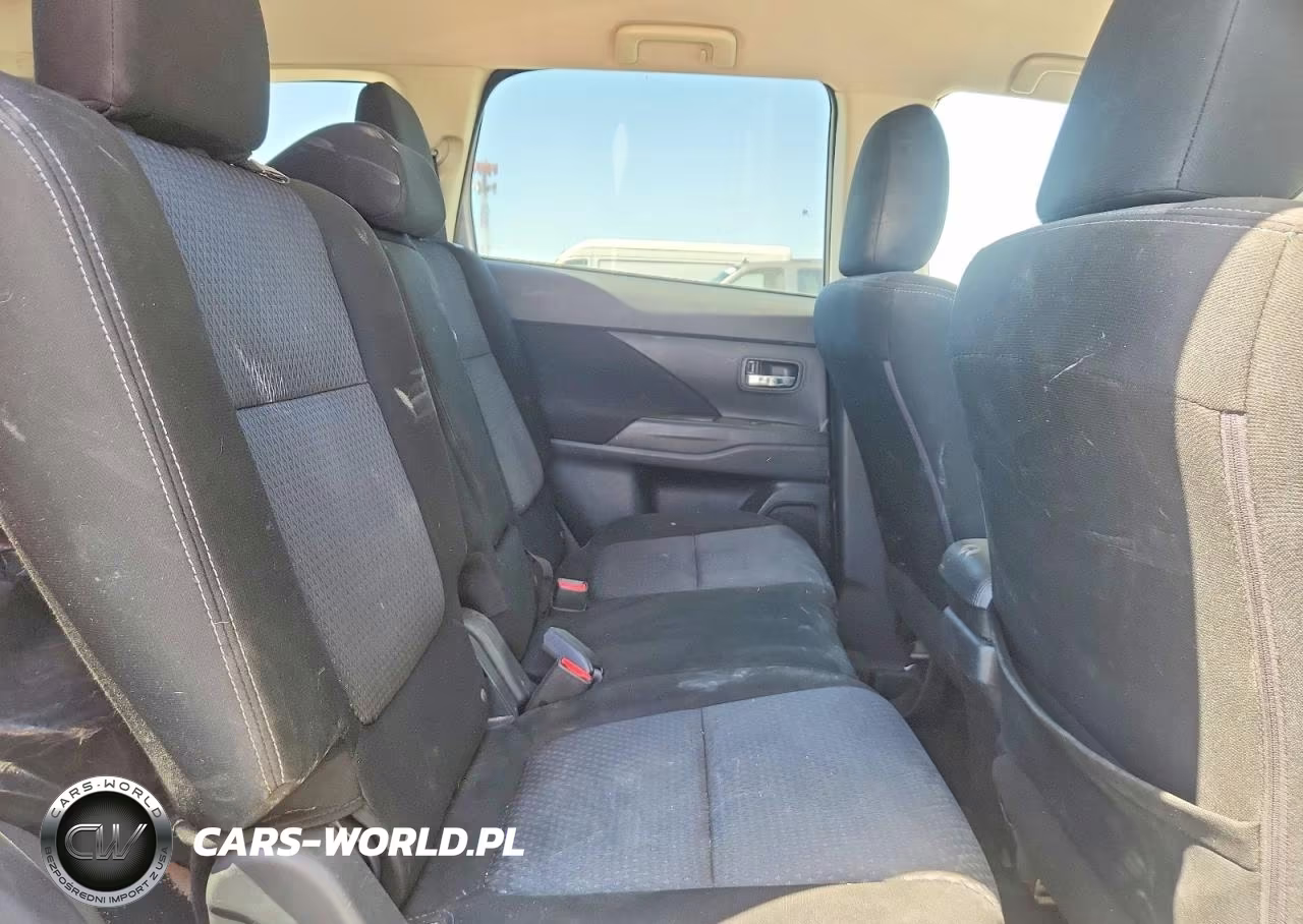 2018 Mitsubishi Outlander Es VIN:JA4AD2A38JJ004512 - 10