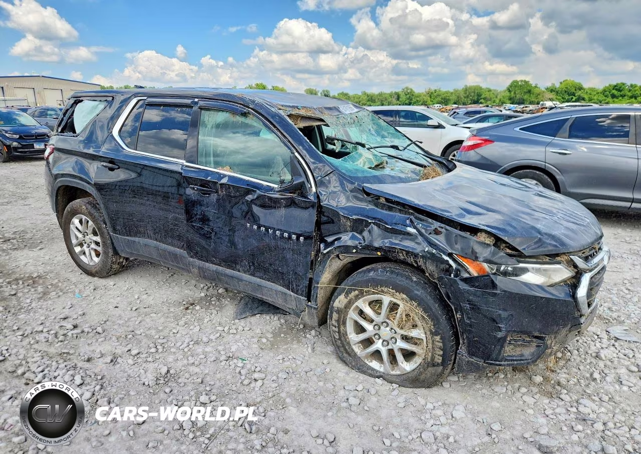 2021 Chevrolet Traverse Ls VIN:1GNERFKW6MJ204714 - 4