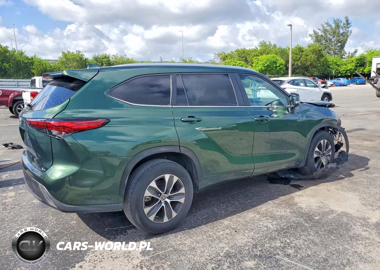 2023 Toyota Highlander Xle VIN:5TDKDRAH5PS504105 - 3