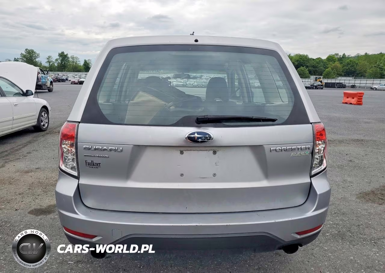2012 Subaru Forester 2.5X VIN:JF2SHAAC4CH454615 - 6