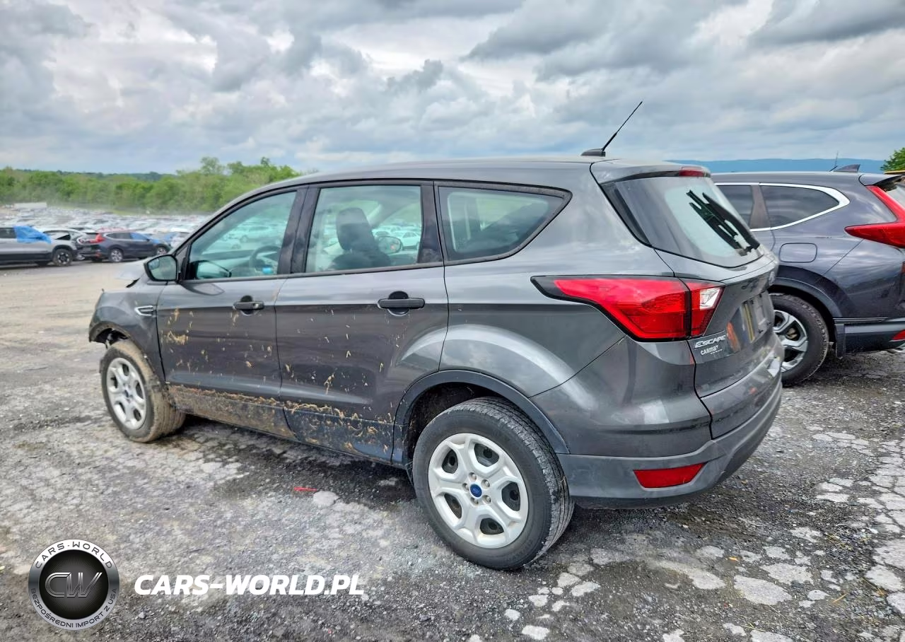 2019 Ford Escape S VIN:1FMCU0F78KUA90799 - 2