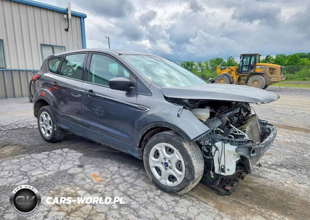 2019 Ford Escape S VIN:1FMCU0F78KUA90799 - 4