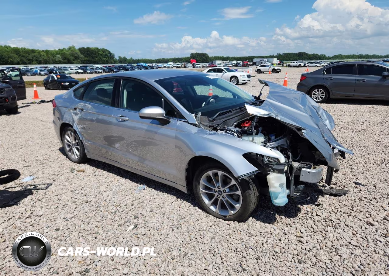 2020 Ford Fusion Se VIN:3FA6P0HD1LR134748 - 4