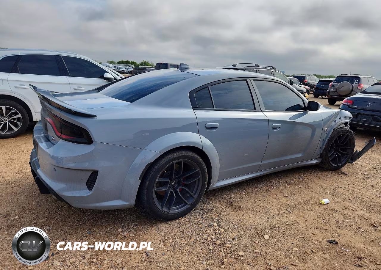 2021 Dodge Charger Scat Pack VIN:2C3CDXGJXMH584454 - 3