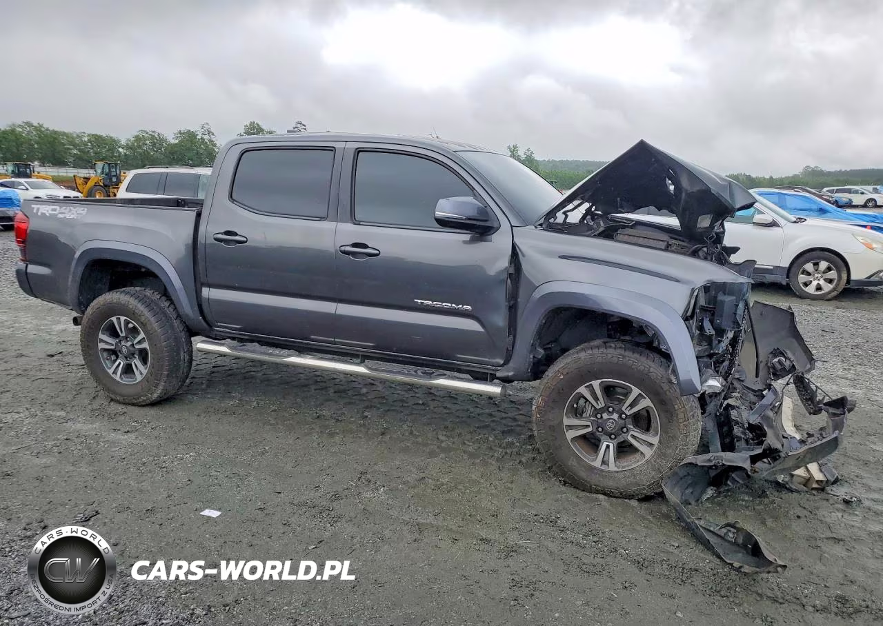 2018 Toyota Tacoma Trd Sport VIN:3TMCZ5AN9JM125510 - 4