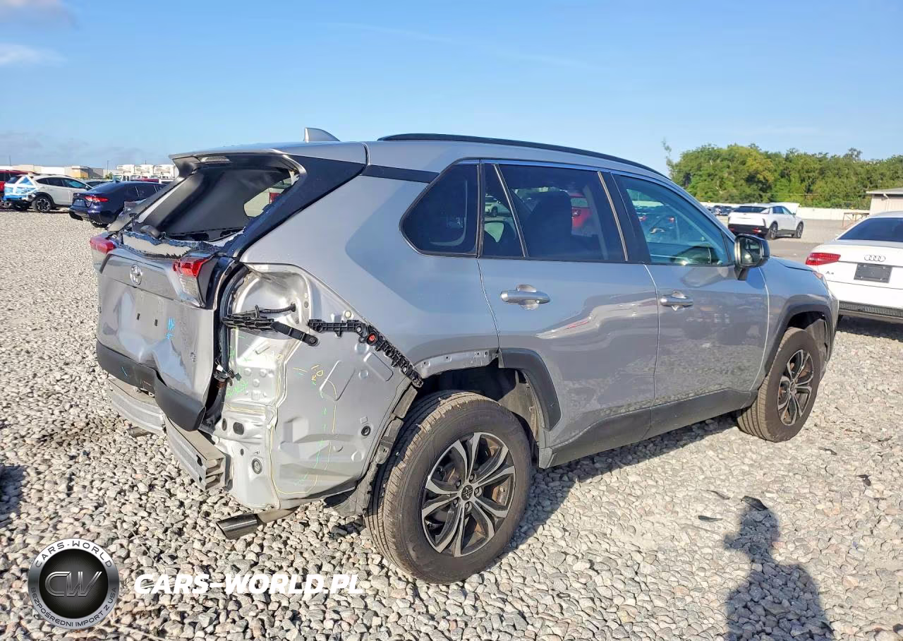 2021 Toyota Rav4 Le VIN:2T3H1RFV2MC113734 - 3