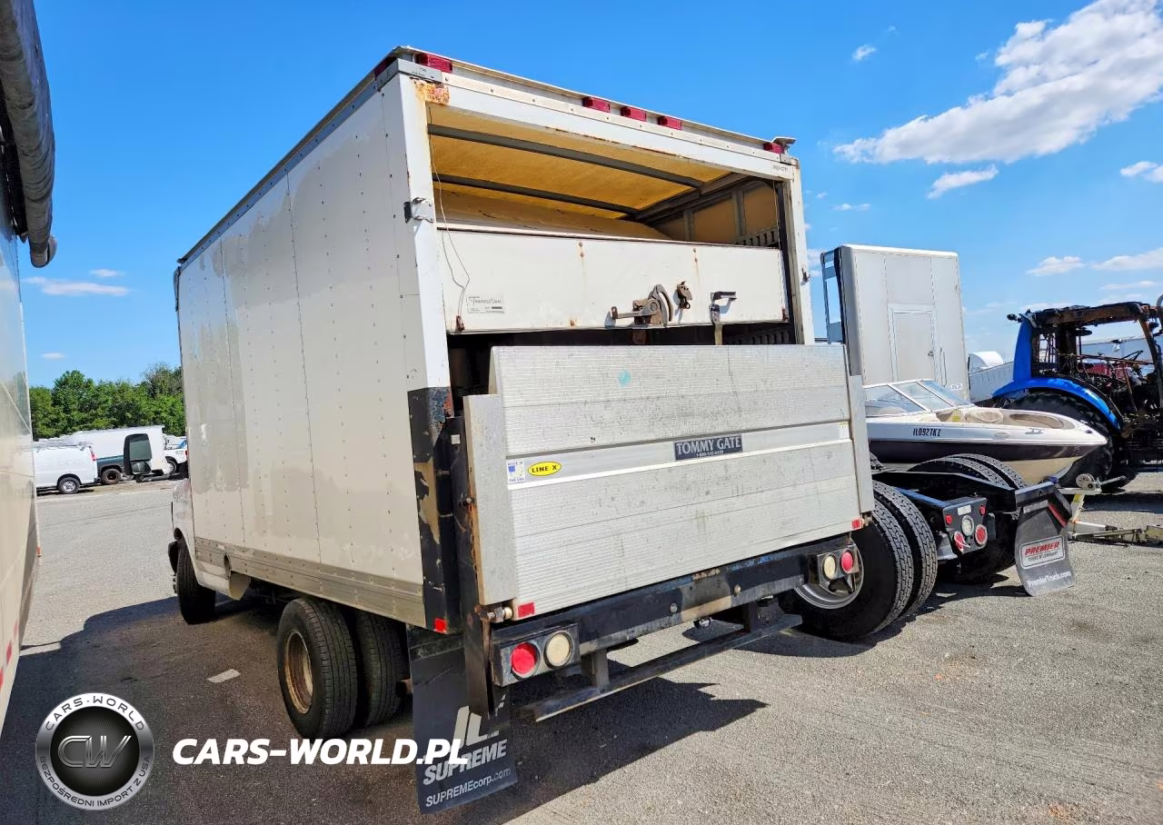 2012 Chevrolet Express Box Truck VIN:1GB0G2CAXC1186242 - 2