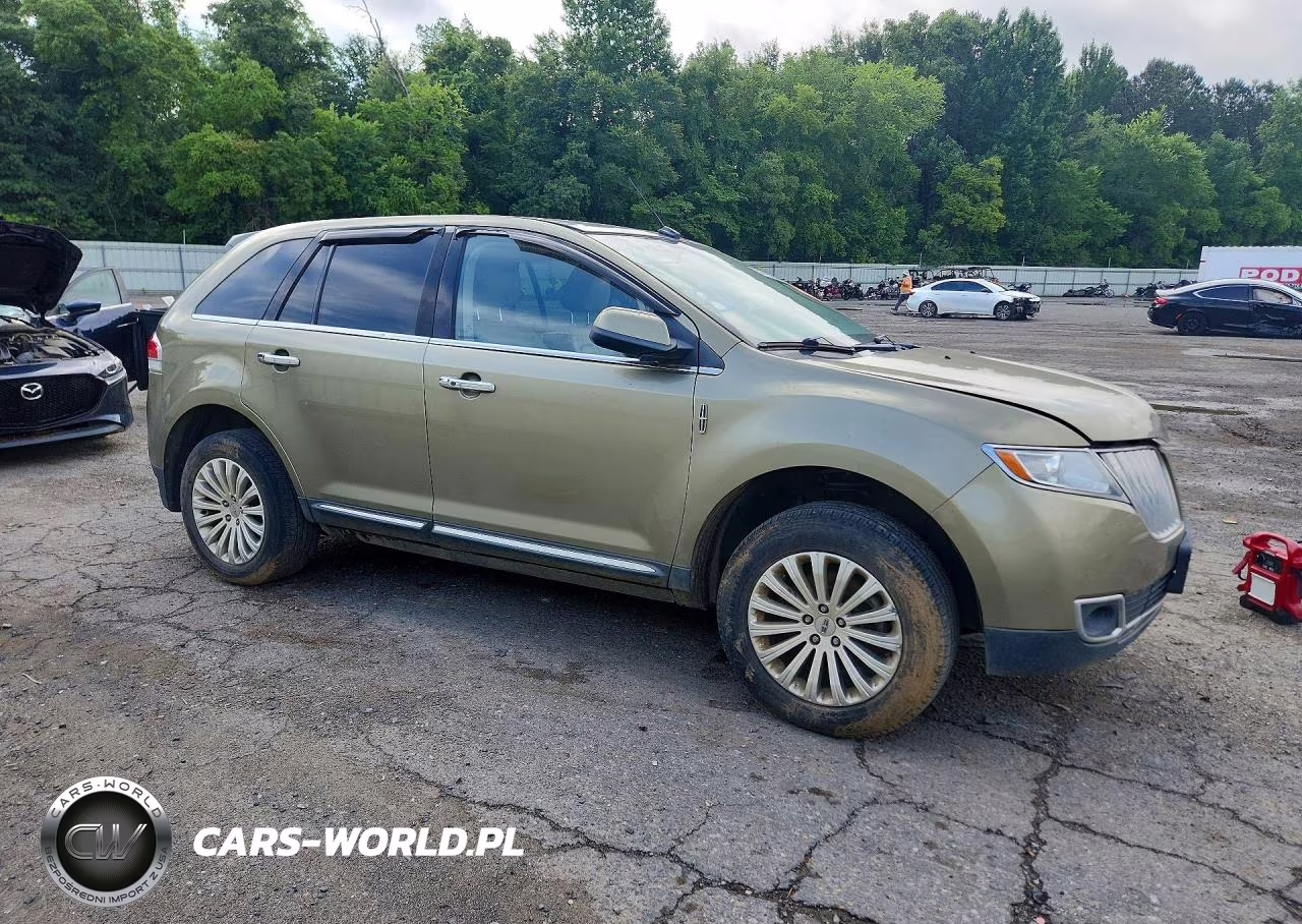 2013 Lincoln Mkx VIN:2LMDJ6JKXDBL36924 - 4