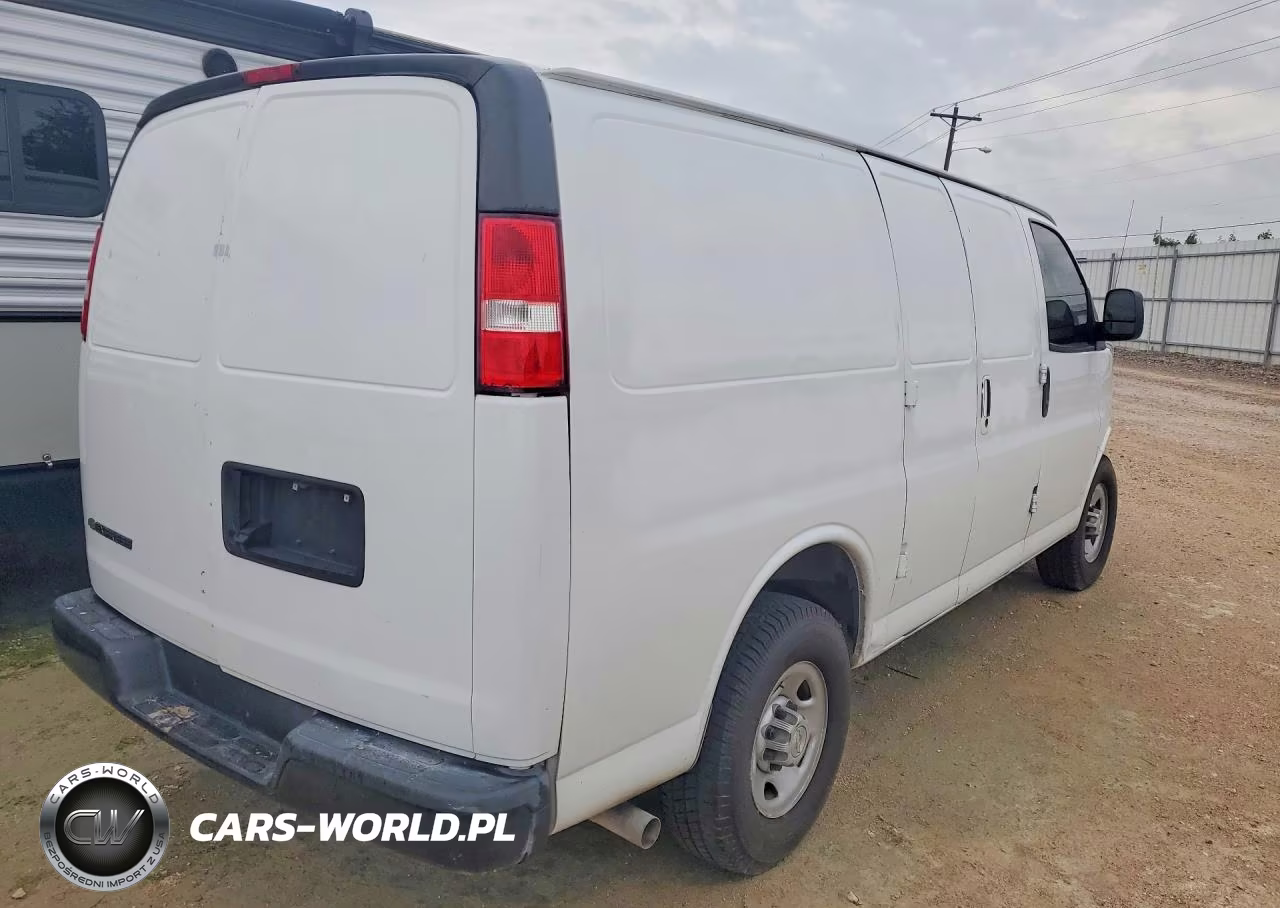 2022 Chevrolet Express G3500 VIN:1GCZGGF77N1185522 - 3