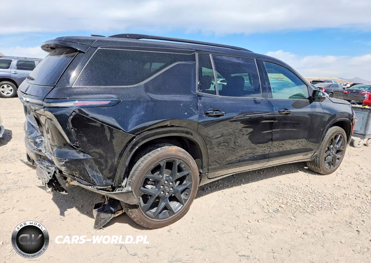 2025 Chevrolet Traverse Rs VIN:1GNEVLRS0SJ234687 - 3