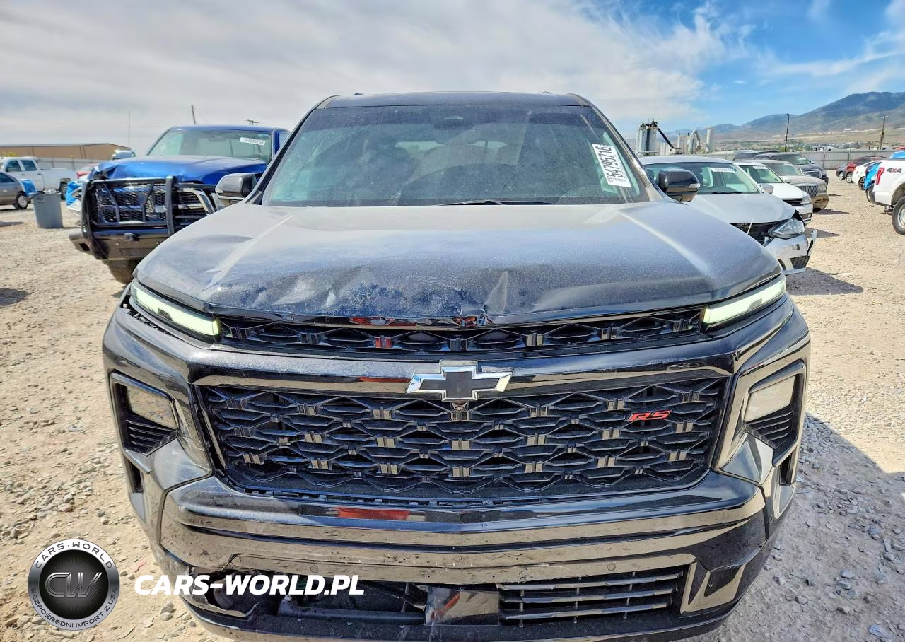 2025 Chevrolet Traverse Rs VIN:1GNEVLRS0SJ234687 - 5