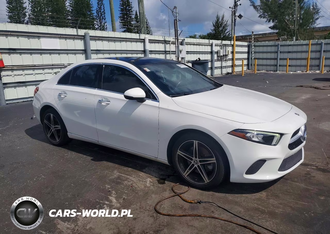 2022 Mercedes-Benz A 220 VIN:W1K3G4EB6NJ325821 - 4