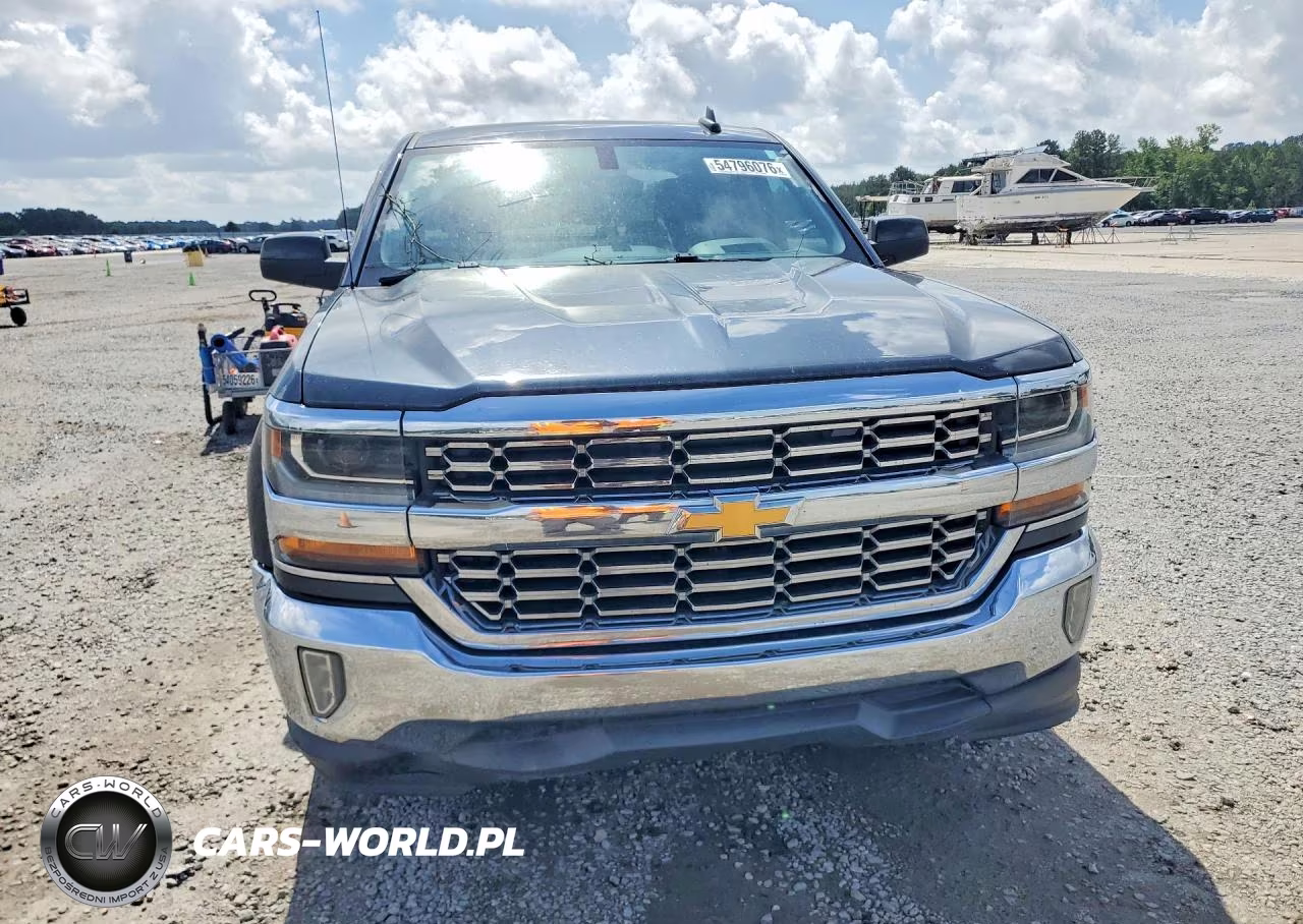 2018 Chevrolet Silverado C1500 Lt VIN:3GCPCRECXJG467551 - 5