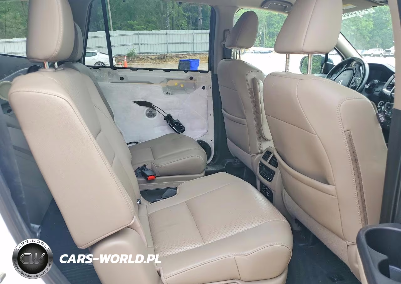 2018 Honda Pilot Elite VIN:5FNYF6H0XJB014192 - 11