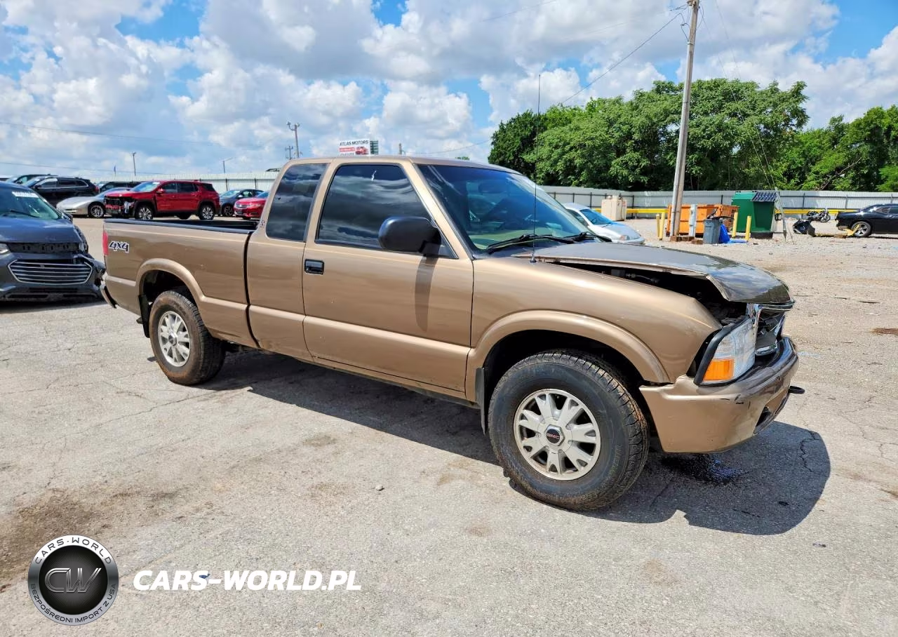 2002 GMC Sonoma VIN:1GTDT19W228227667 - 4