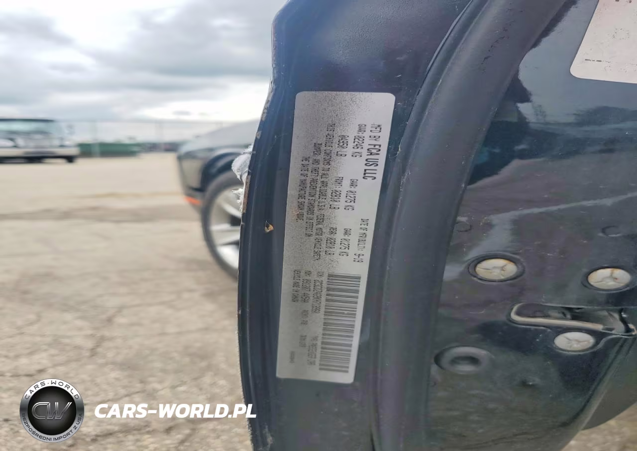 2019 Dodge Challenger Sxt VIN:2C3CDZAG9KH718960 - 12