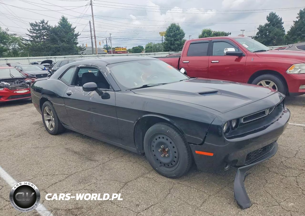 2019 Dodge Challenger Sxt VIN:2C3CDZAG9KH718960 - 4