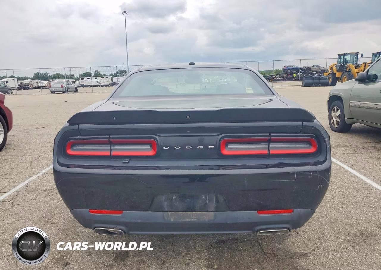 2019 Dodge Challenger Sxt VIN:2C3CDZAG9KH718960 - 6