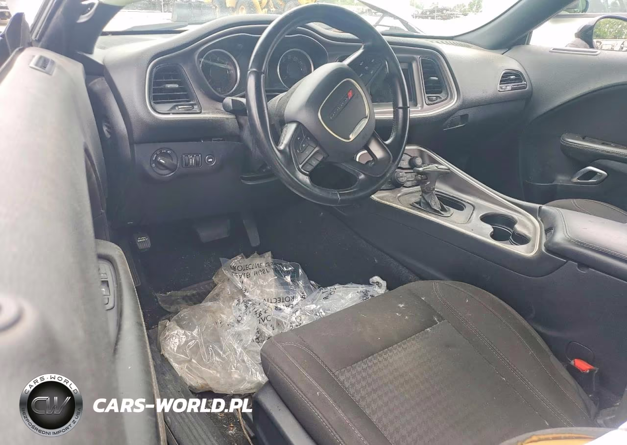 2019 Dodge Challenger Sxt VIN:2C3CDZAG9KH718960 - 8