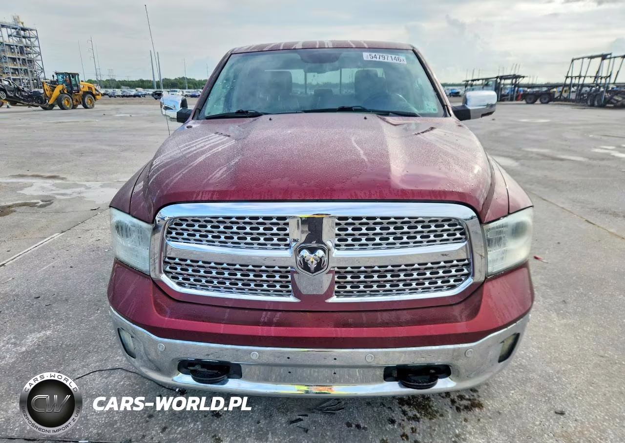 2018 Ram 1500 Laramie VIN:1C6RR7NM7JS233923 - 5