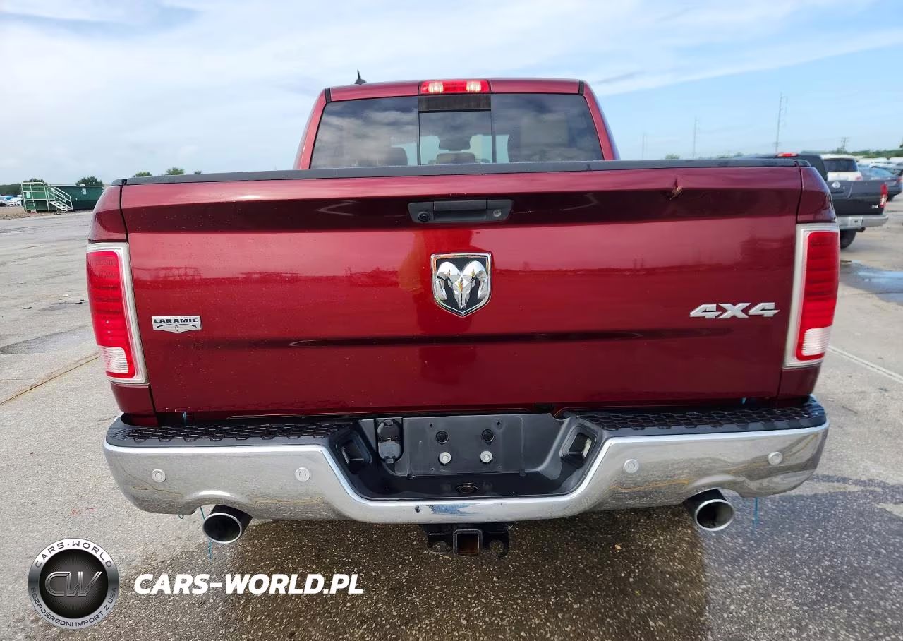 2018 Ram 1500 Laramie VIN:1C6RR7NM7JS233923 - 6