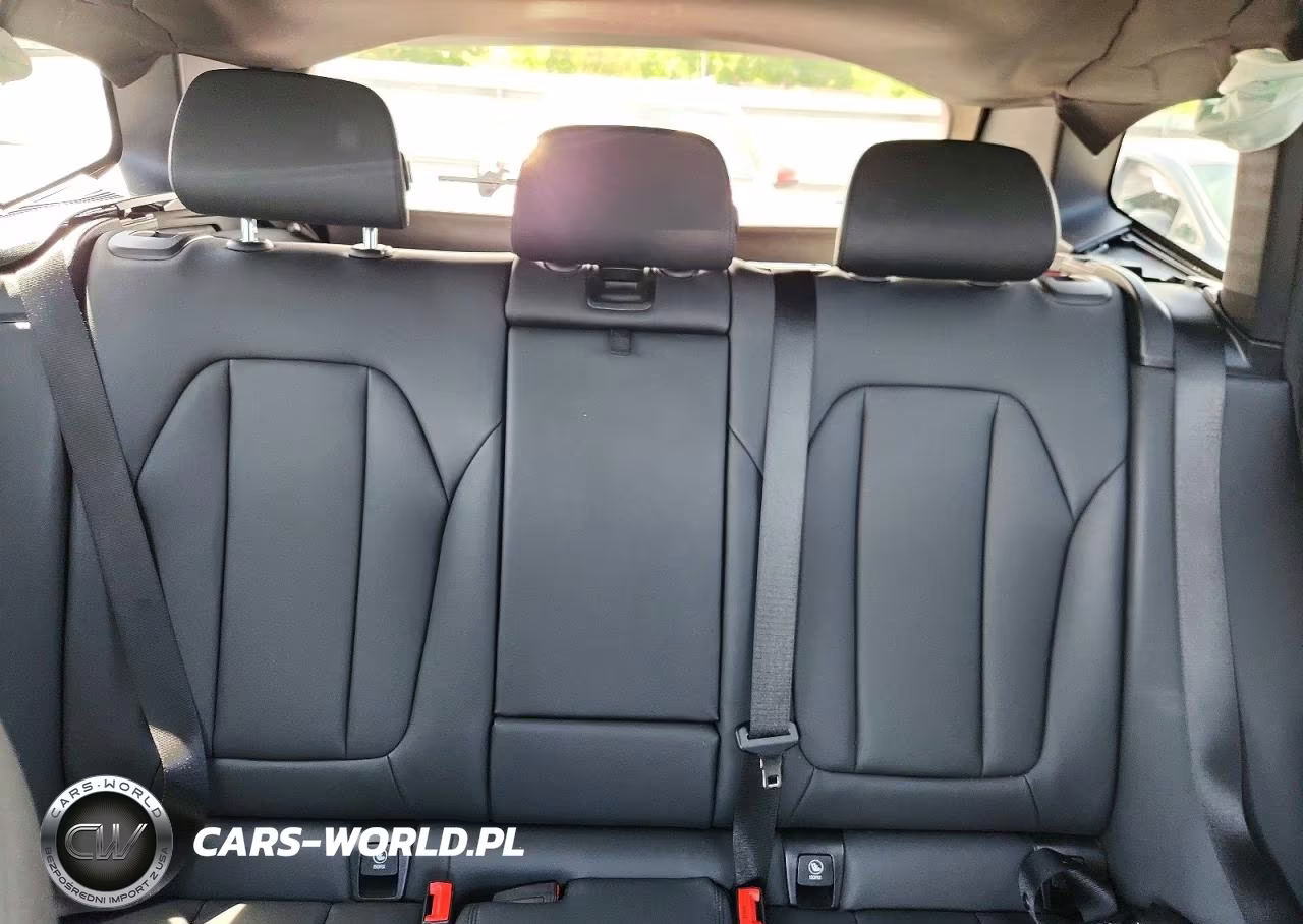 2020 BMW X3 xDrive30I VIN:5UXTY5C08L9C04223 - 10