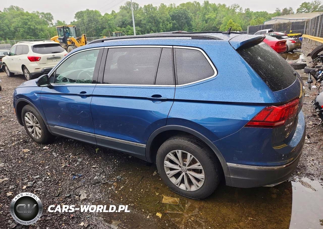 2018 Volkswagen Tiguan Se VIN:3VV2B7AX8JM178150 - 2
