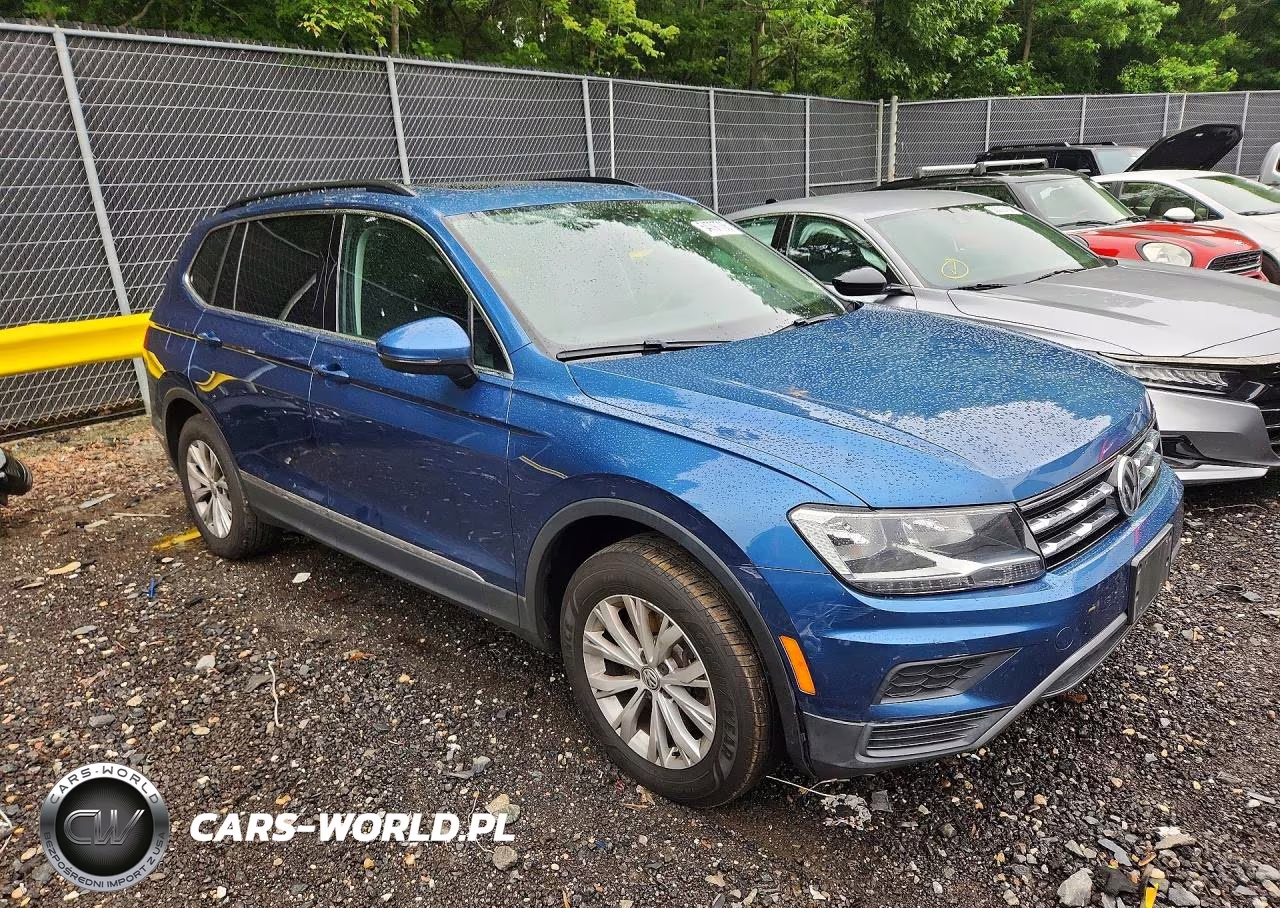 2018 Volkswagen Tiguan Se VIN:3VV2B7AX8JM178150 - 4