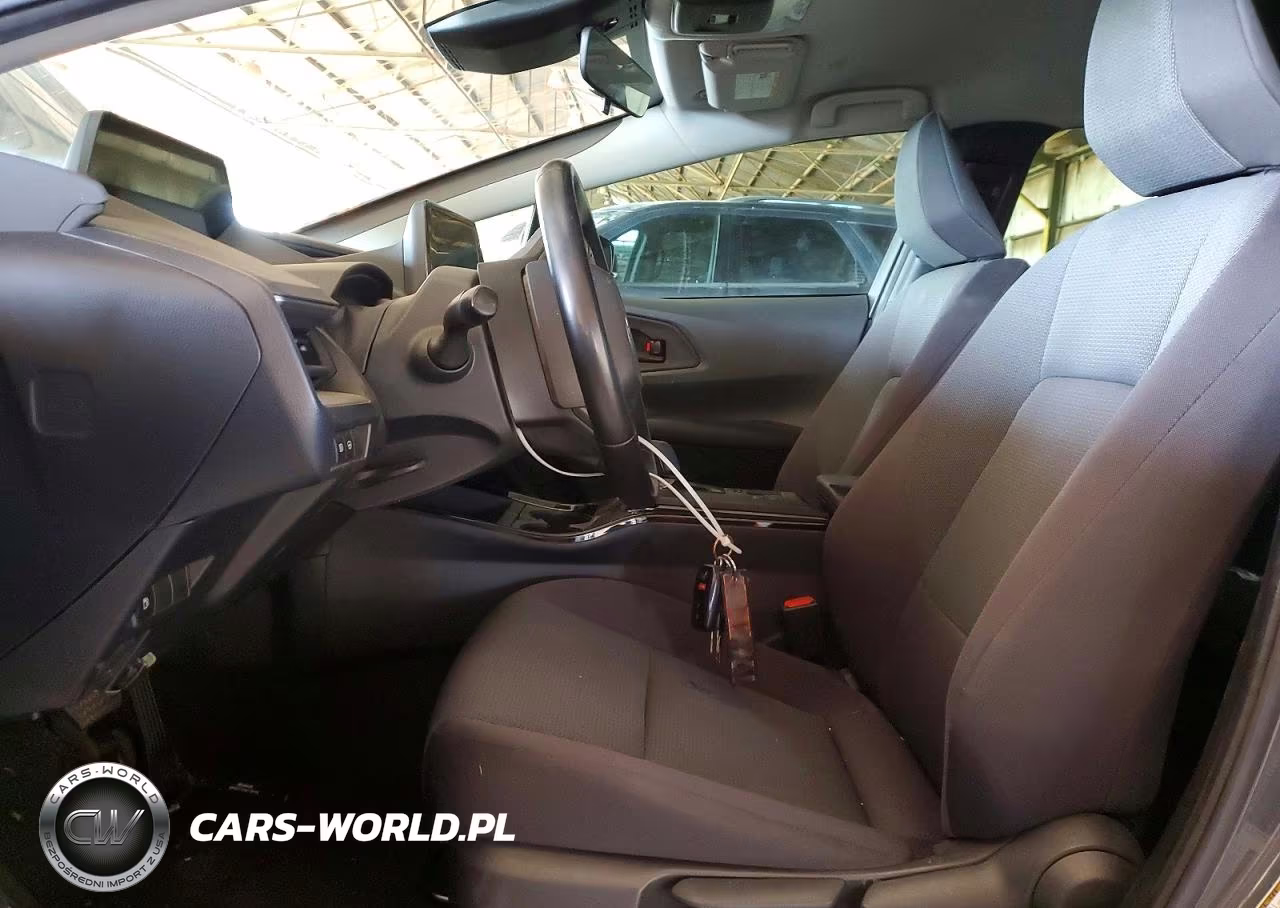 2024 Toyota Prius Le VIN:JTDACAAUXR3016527 - 7