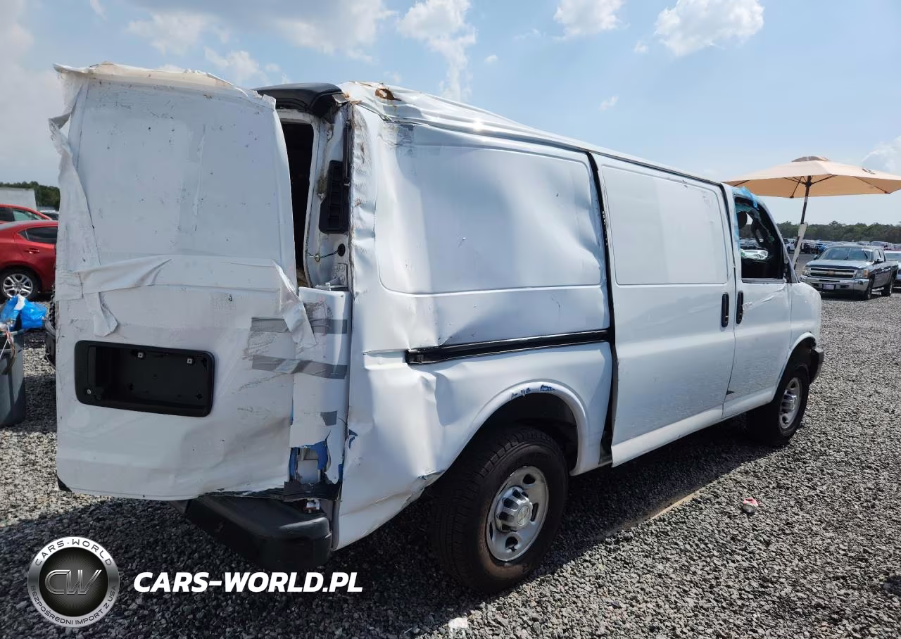 2021 Chev Express G2500 VIN:1GCWGAFPXM1266450 - 3