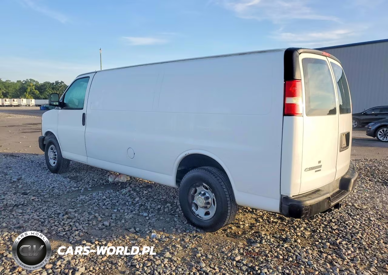 2015 Chevrolet Express G2500 VIN:1GCWGGCBXF1102131 - 2