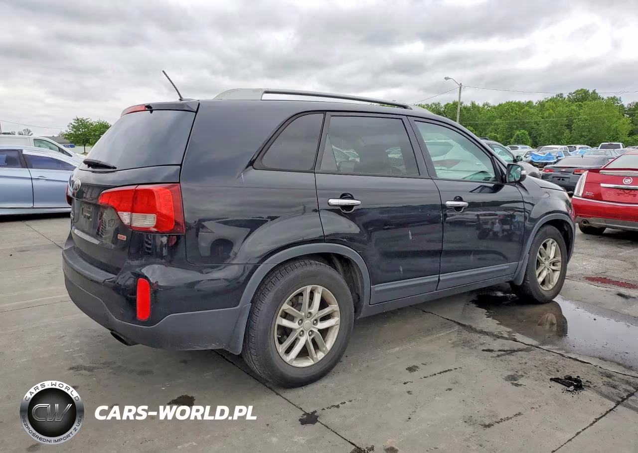 2014 Kia Sorento Lx VIN:5XYKT4A68EG491459 - 3