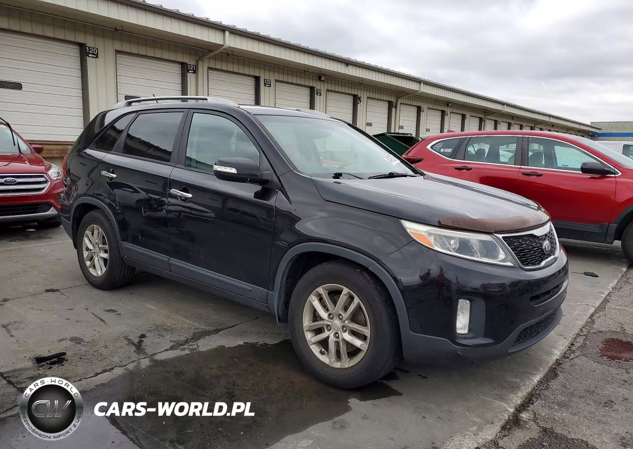 2014 Kia Sorento Lx VIN:5XYKT4A68EG491459 - 4