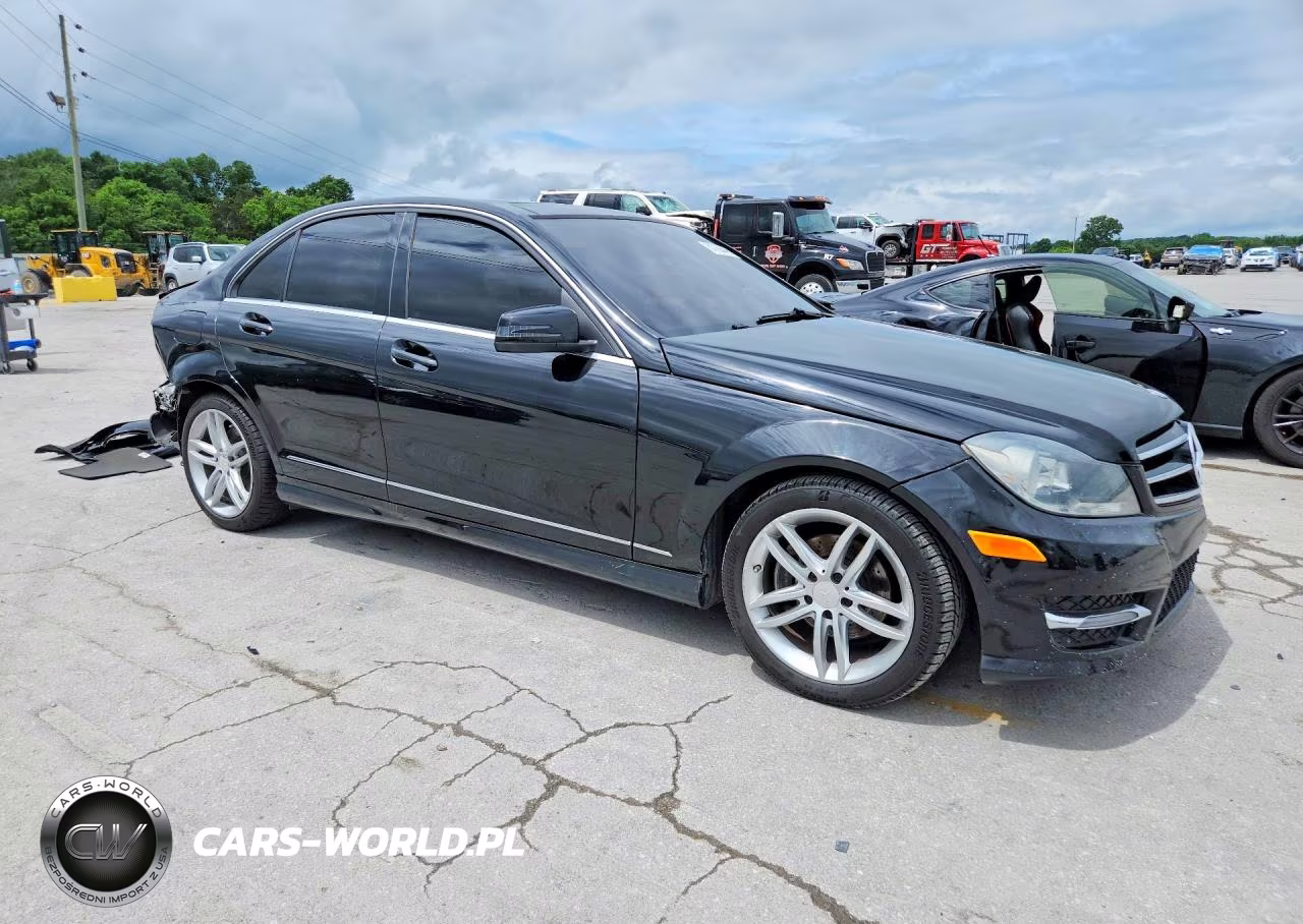 2014 Mercedes-Benz C 250 VIN:WDDGF4HB2EA965119 - 4