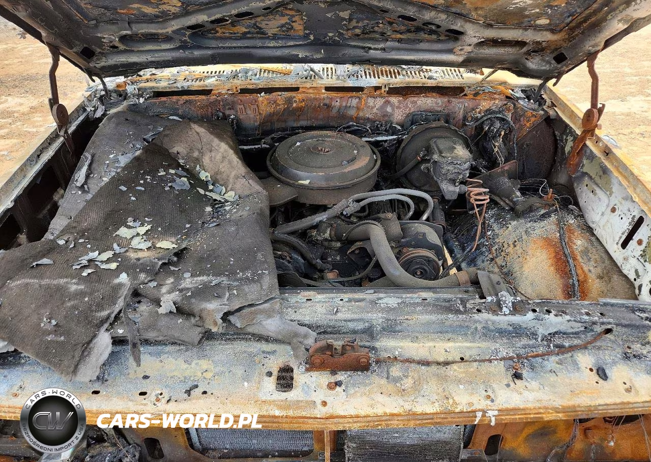1988 Chevrolet Blazer V10 VIN:1GNEV18K8JF133758 - 11