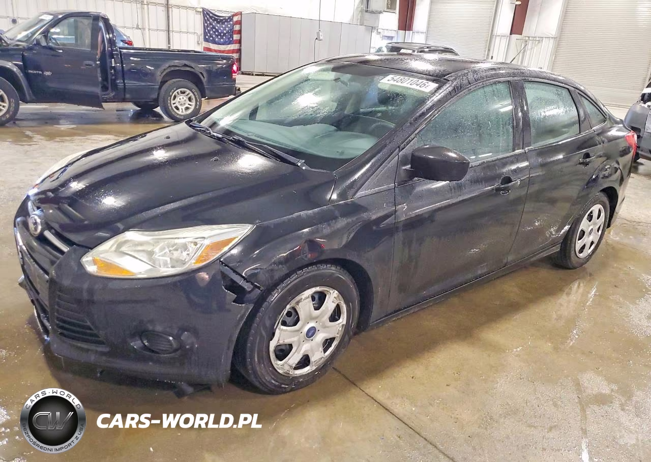 2014 Ford Focus S – zdjęcie 1 z 12