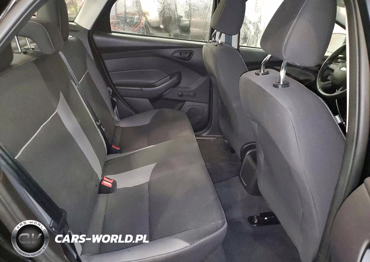 2014 Ford Focus S VIN:1FADP3E27EL330707 - 10