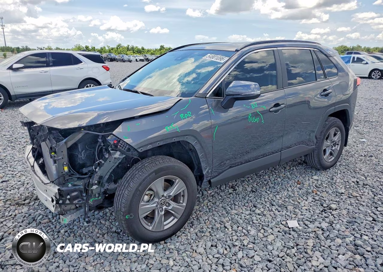 2025 Toyota Rav4 Xle – zdjęcie 1 z 13