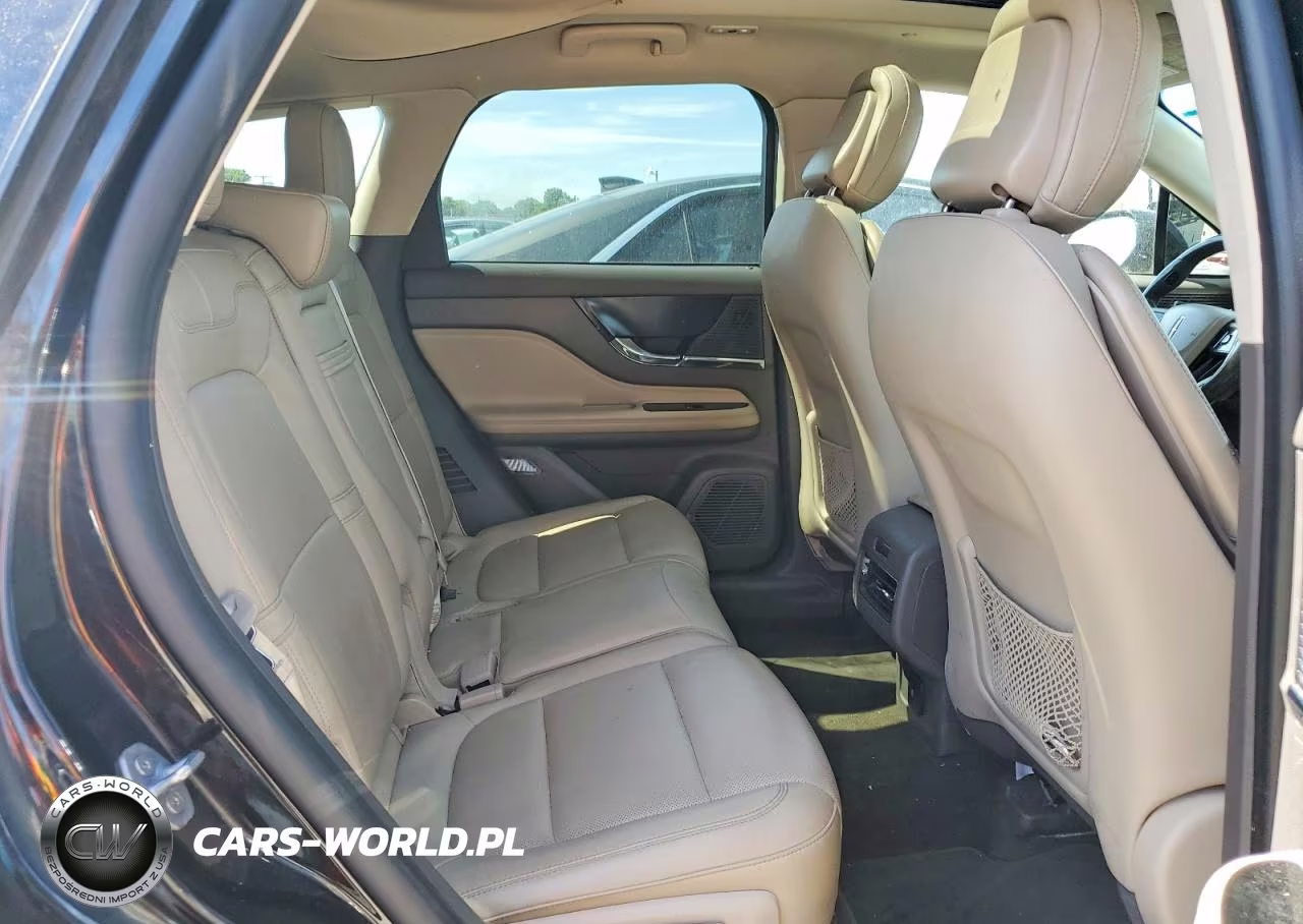 2020 Lincoln Corsair VIN:5LMCJ1D98LUL24893 - 11