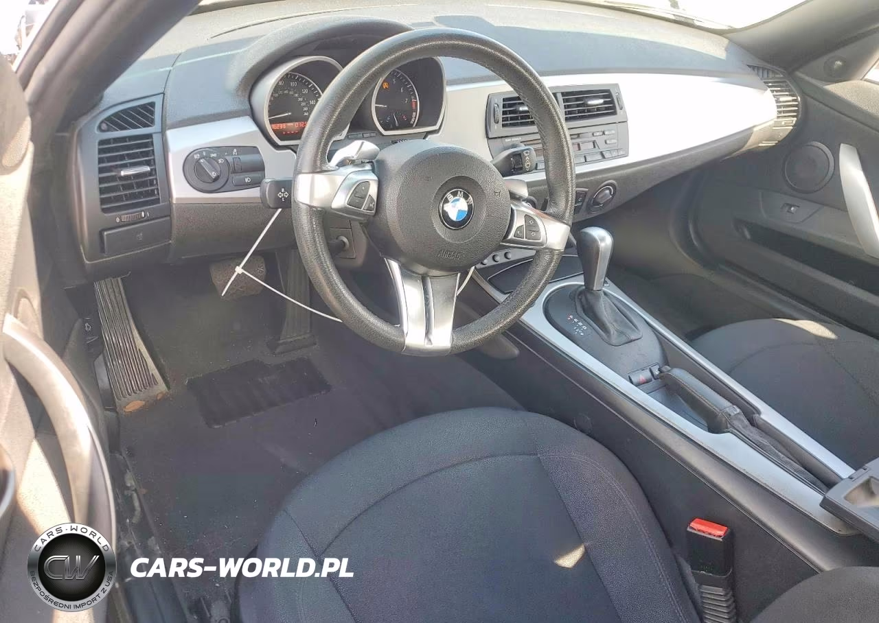 2008 BMW Z4 VIN:4USBU33508LW74448 - 8