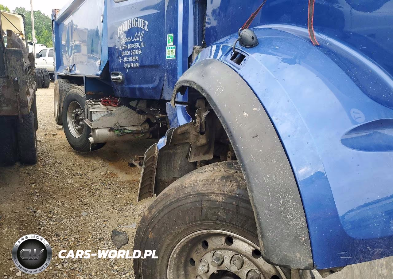 2025 Peterbilt 579 Dump Truck VIN:1NPCX4EX7SD760176 - 9