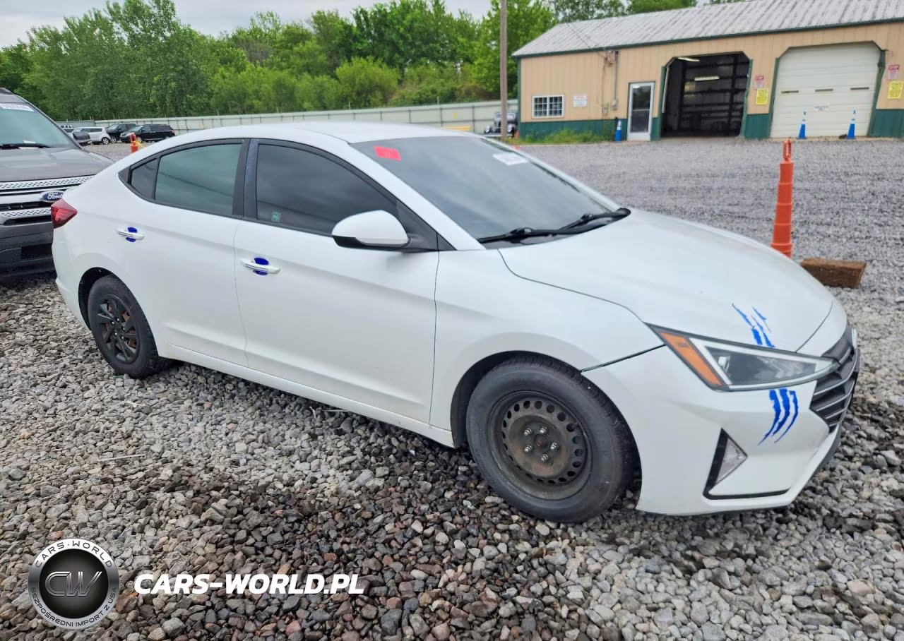 2019 Hyundai Elantra Se VIN:5NPD74LF8KH436783 - 4