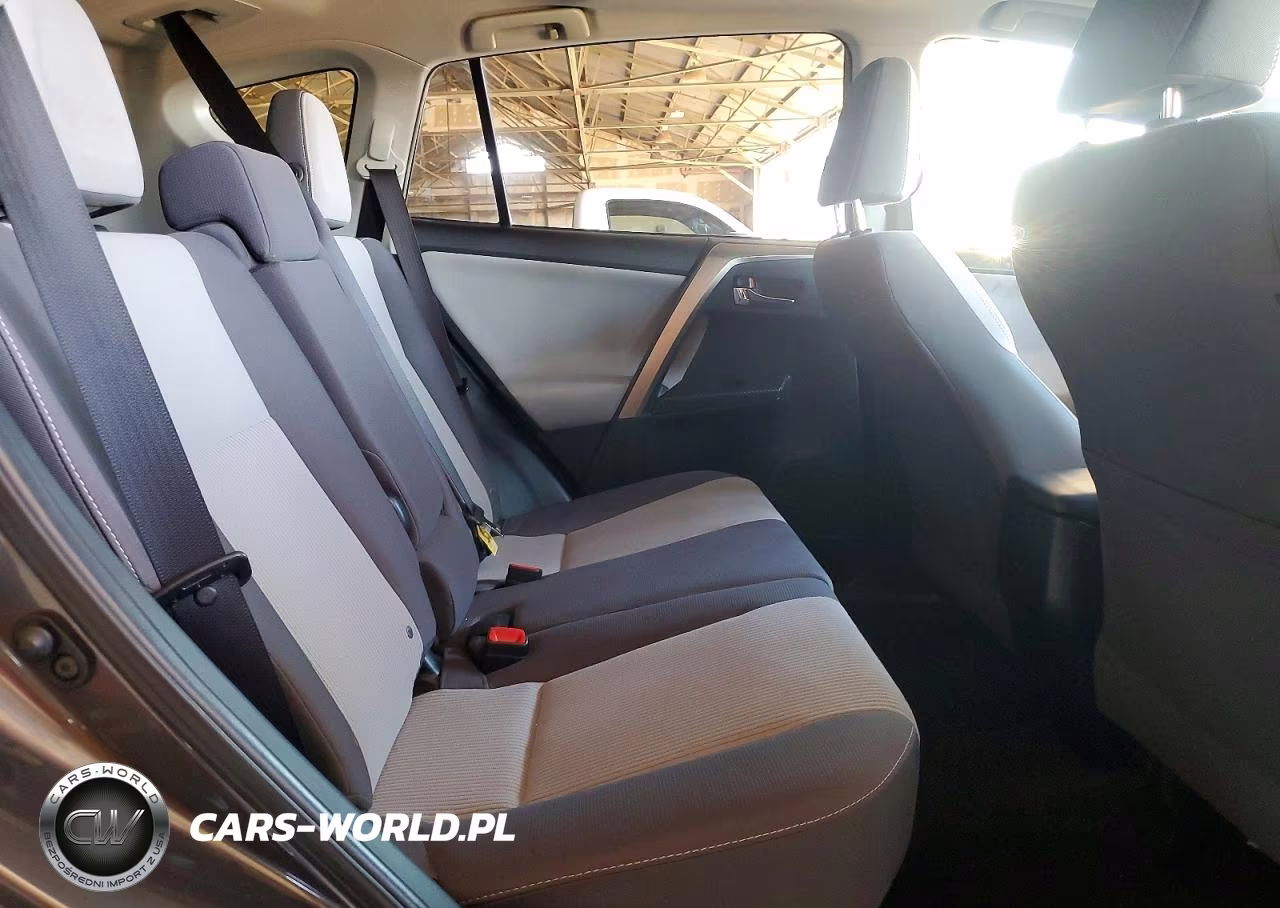 2015 Toyota Rav4 Xle VIN:JTMWFREV1FJ052712 - 10