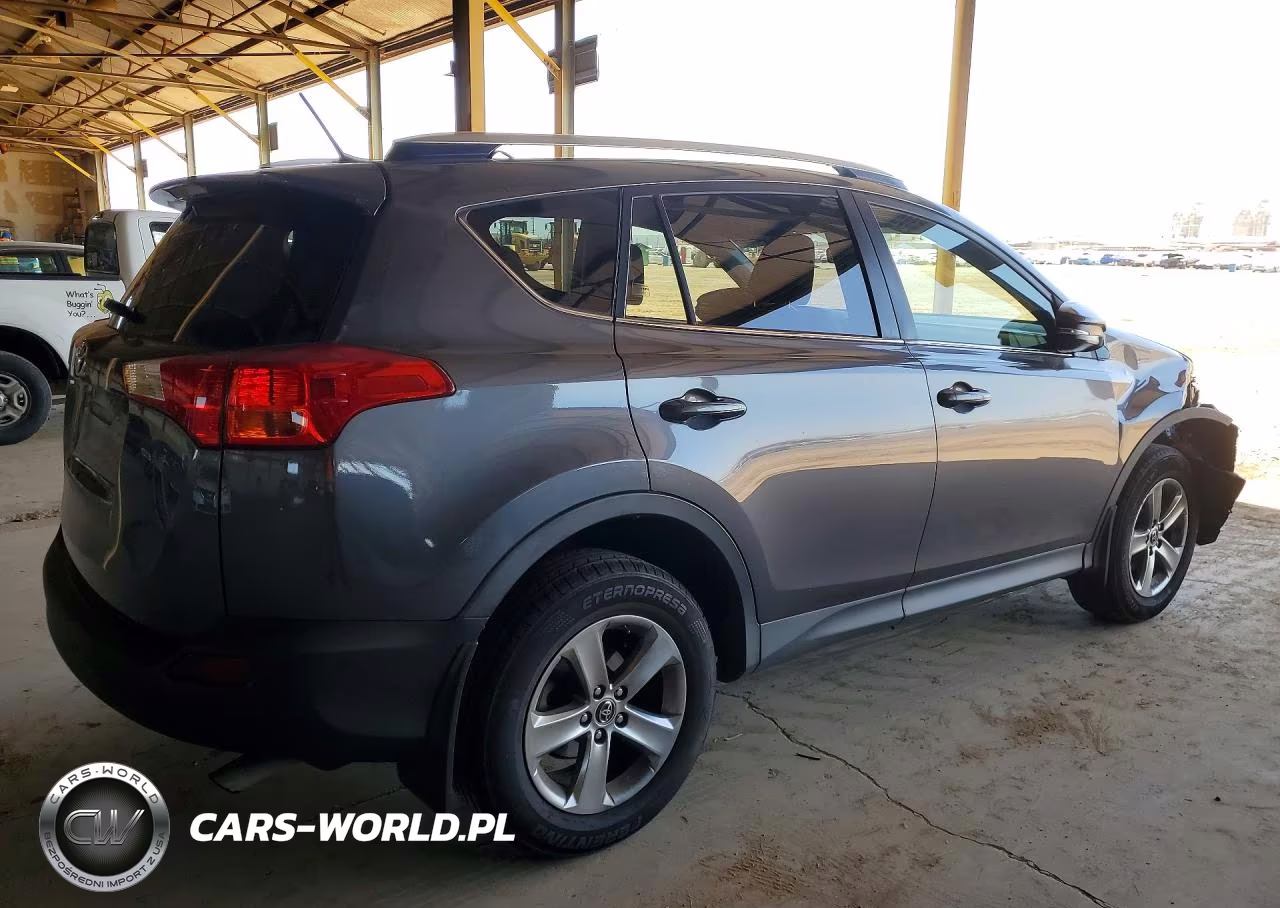 2015 Toyota Rav4 Xle VIN:JTMWFREV1FJ052712 - 3