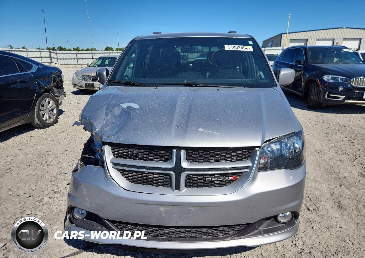2018 Dodge Grand Caravan Gt VIN:2C4RDGEG8JR255724 - 5