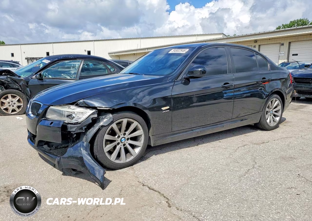 2011 BMW 328I xDrive – zdjęcie 1 z 12