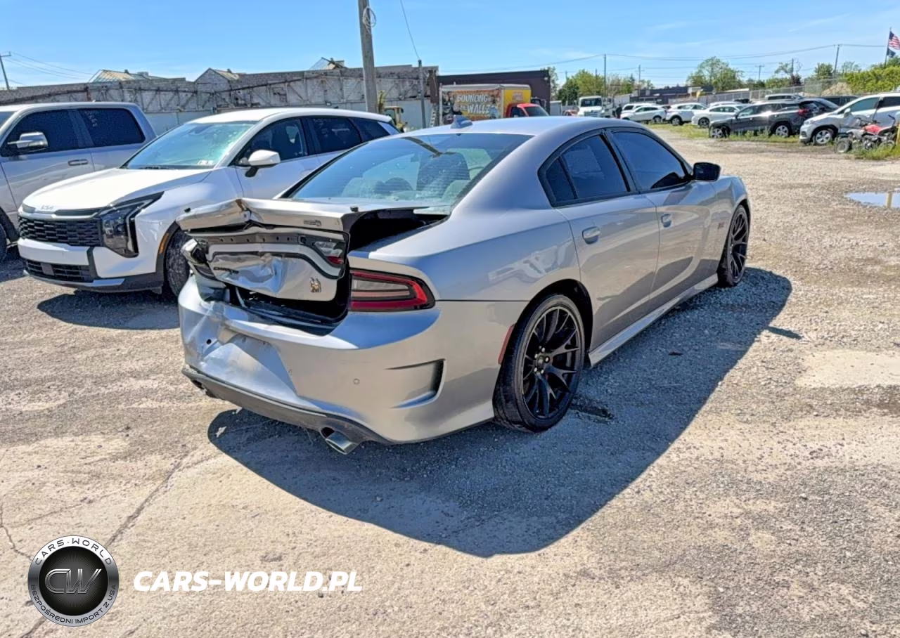 2018 Dodge Charger R VIN:2C3CDXGJ7JH253164 - 4