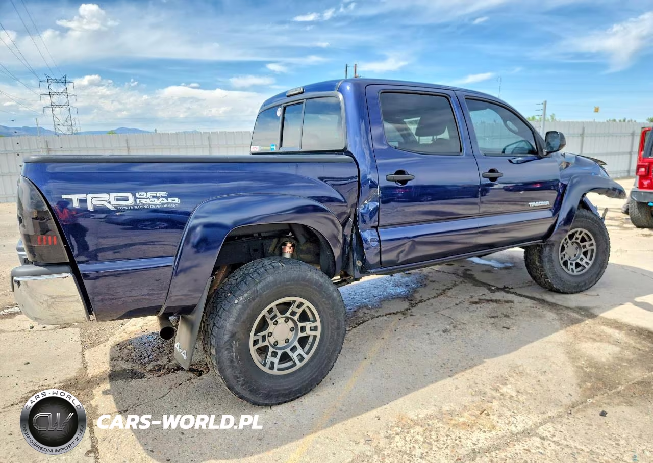 2013 Toyota Tacoma Double Cab VIN:5TFLU4EN1DX076918 - 3