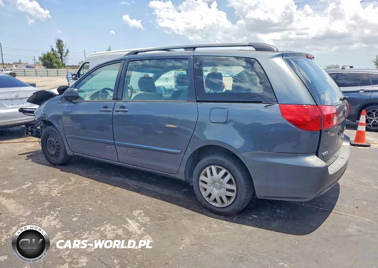 2008 Toyota Sienna VIN:5TDZK23C98S113800 - 2
